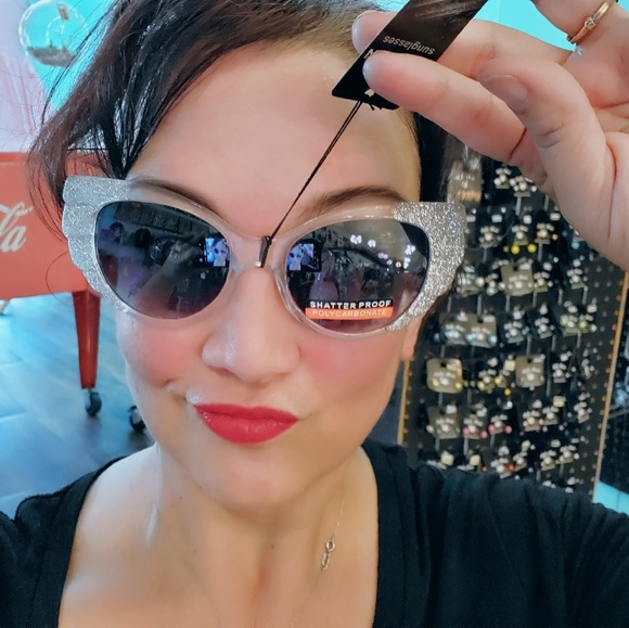 MUST READ! CLICK ME! - Picture 3 of 5